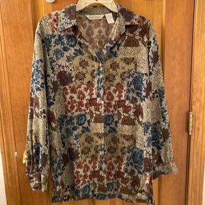 Button down top small